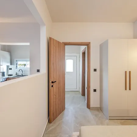 Ioanna's Luxury Apartment Kos Town